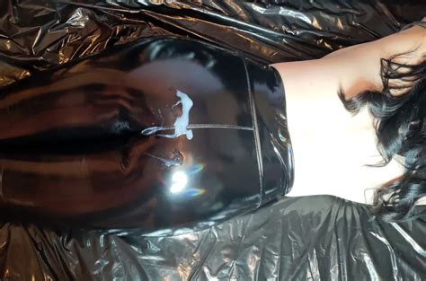 Cum On Ass In Vinyl Leggings Nude Pics Xhamster