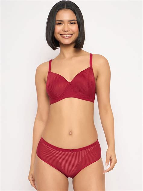 Buy Clovia Lightly Padded Full Cup Wire Free Lingerie Set COMBBP10532B Lingerie Set For Women