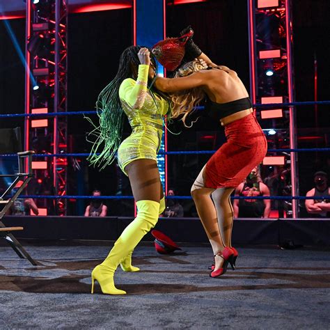 Hot Naomi Ass Photos WWE Fans Need To See PWPIX Net
