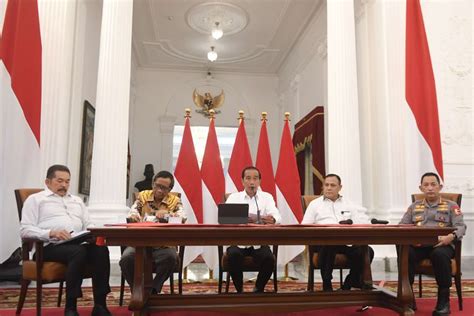 BERITA FOTO Jokowi Jadikan Penurunan Indeks Persepsi Korupsi Masukan