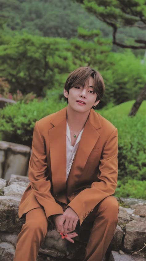 ᥫ᭡ On Twitter Kim Taehyung Bts Summer Package Bts Taehyung