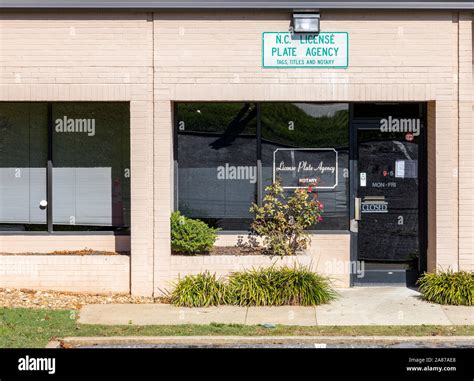 Nc license plates hi-res stock photography and images - Alamy