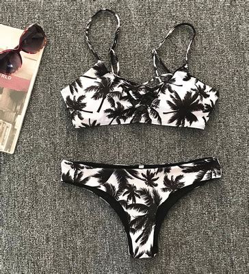 Mới bikini châu Âu và Mỹ chia tay áo tắm nữ bikini gợi cảm rỗng bikini