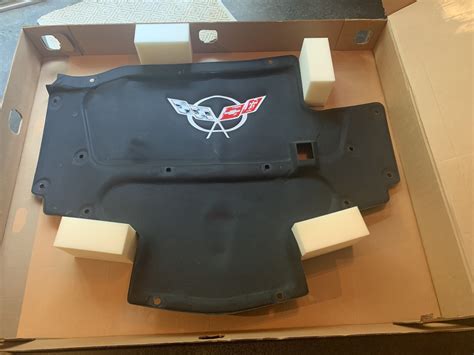 Fs For Sale C Hood Liner With Decal Corvetteforum Chevrolet