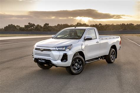 Toyota Llev A Australia La Hilux Bev Revo Concept El Ctrica Todav A