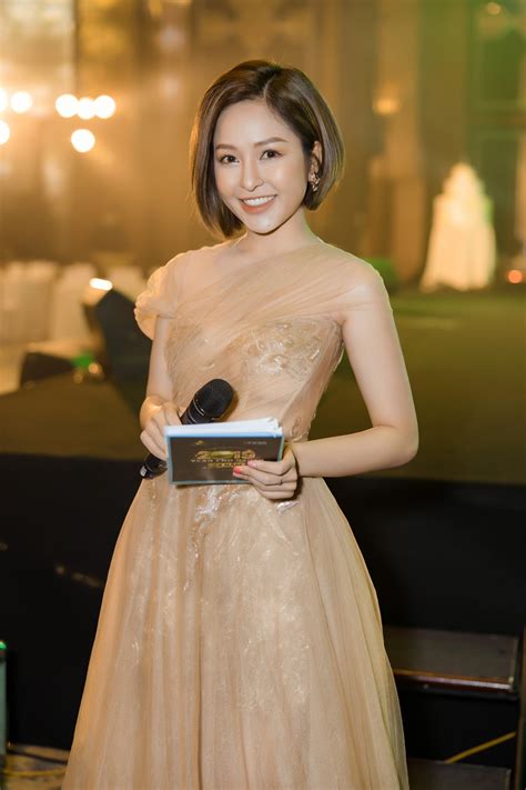 hot girl từng gây tranh cãi ở Táo Quân Người thành gái hư trong Hương Vị Tình Thân người