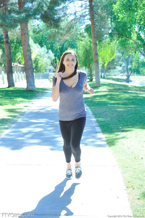 Sweet Amateur Babe Sabrina Shows Her Naturals And Toys Her Cunt CoedCherry