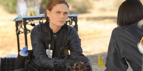 10 Toughest Female Detectives & Cops From Film & Television