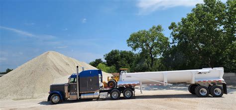understanding  dumps  essential trailer type  heavy loads