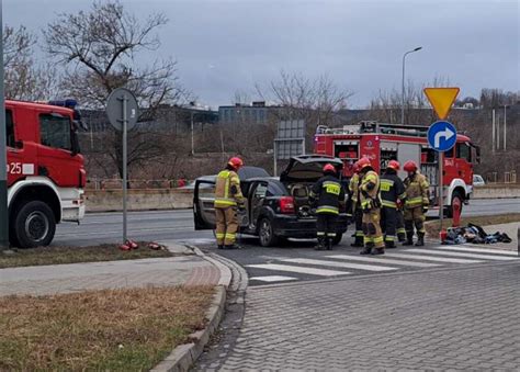 Po Ar Samochodu Przy Ul Powsta C W Wielkopolskich Ranny Zosta