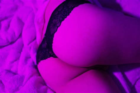 Lacy Thong Nude Pics XHamster