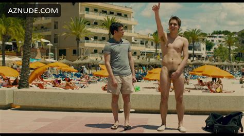 JOE THOMAS Nude AZNude Men