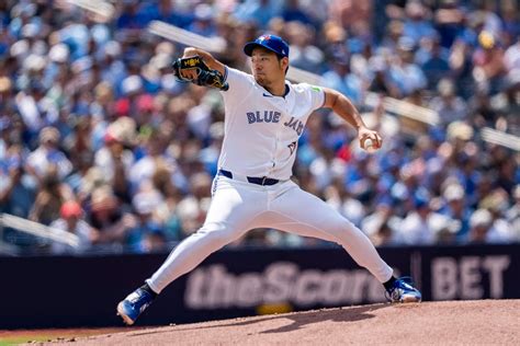 astros acquire yusei kikuchi  enormous cost  thin pitching market
