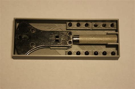 Free 3d File Watch Back Opener Tool Case ⌚・3d Printer Model To Download