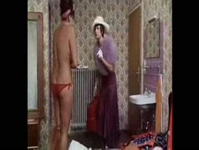 URLAUBSGRUBE AUS DEM UNTERHOSCHEN NUDE SCENES AZNude