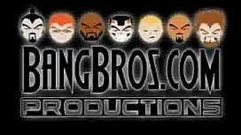 Natural Milf Kelli From The USA Takes Off Her Nylon Pair Of Pantyhose And Starts Pleasuring Her