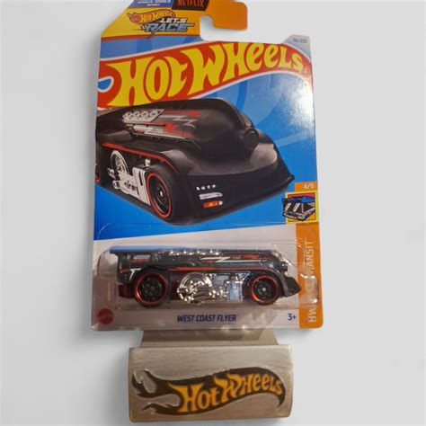 Hot Wheels Hw Fast Transit West Coast Flyer L