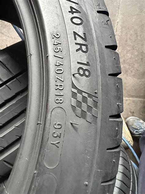 265/35/18+245/40/18 R18 Michelin Pilot Sport 4 4шт: 5 500 грн ...