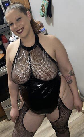 Mystic Ginger Gallery Mystic Ginger In Black Leather Porn Pic