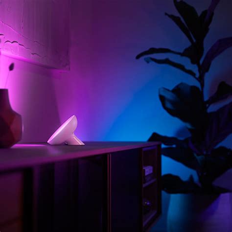 Купить Умная настольная лампа Philips Hue Bloom Table Lamp Home Apple ...