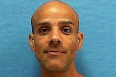 USA Hombre Es Arrestado Por Masturbarse Con Un Pepinillo Zona Gay