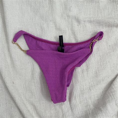 Like New Vix Paula Hermanny Magenta Bikini Bottoms Depop