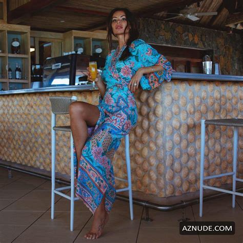 Emma Rose Nude And Sexy Photo Collection AZNude