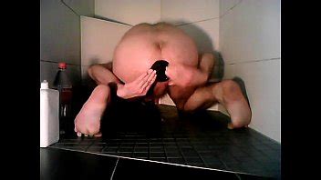 Analfotze Mit Riesenplug Gedehnt XVIDEOS