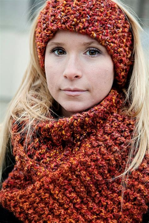 easy infinity scarf knitting pattern