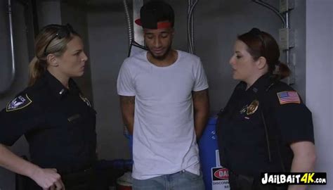 Criminal Out On Bond Gets Caught By Perverted Milf Cops Tnaflix