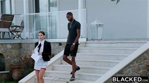 BLACKED Hot Babe Takes On BBC XNXX