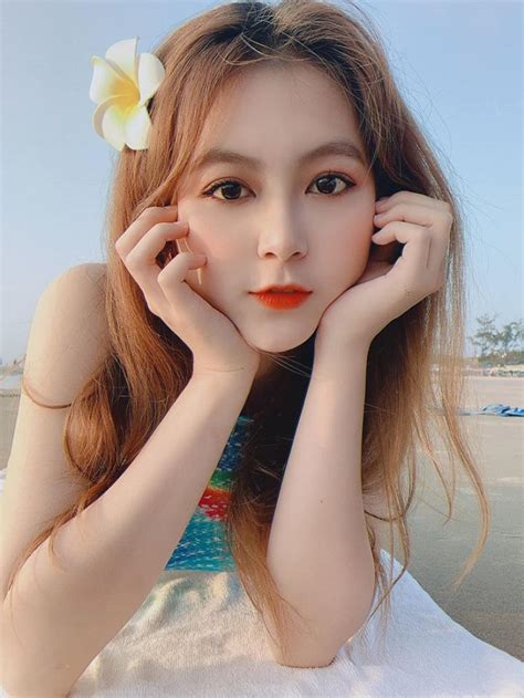 Lộc Fuho buồn bã khi làm video mới tuyên bố dấu chấm hết với cô giáo hot girl Titanic Nơi