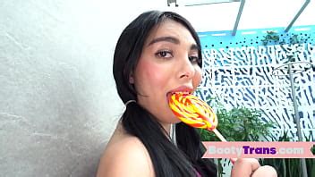 Big Booty Latin Ts Montura Y Dedos Antes De Mamada Xvideos