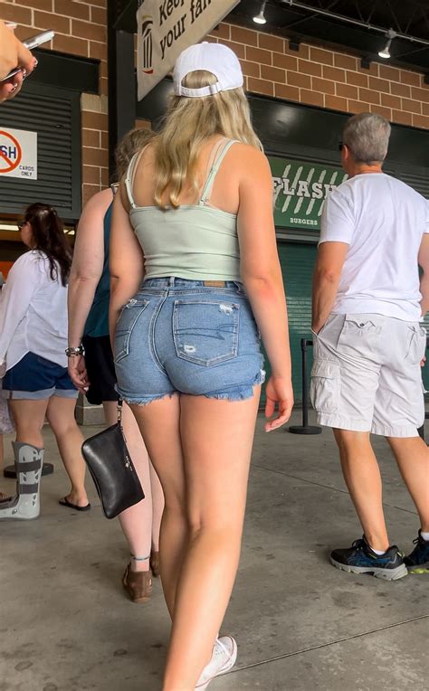 Blonde Tight Phat Ass In Jean Shorts Ass Forum