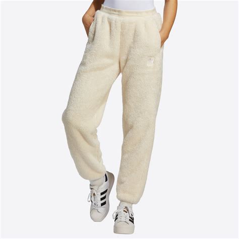 adidas Essentials Plus Fluffy Teddy Jogger Pants W