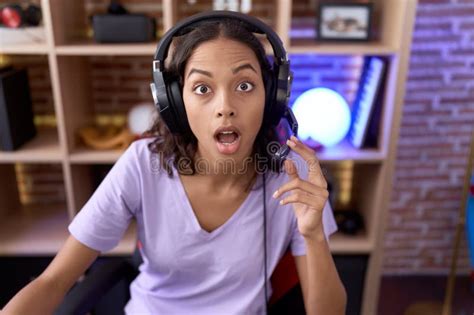 16156 Woman Scared Mouth Open Stock Photos Free And Royalty Free Stock