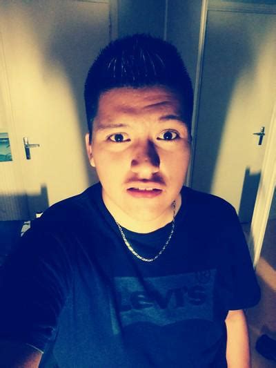 Annonce gay gratuite Plan cul entre mecs Recherche Mec pour débutant rencontre homo un mec