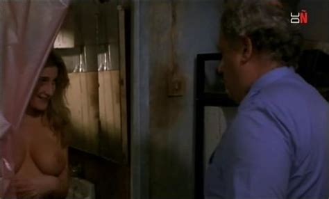 Naked Adriana Davidova In Siempre Hay Un Camino A La Derecha