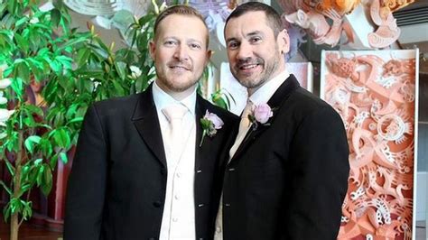 First Gay Australian Couple Marries In New Zealand Australian Marriage Equality