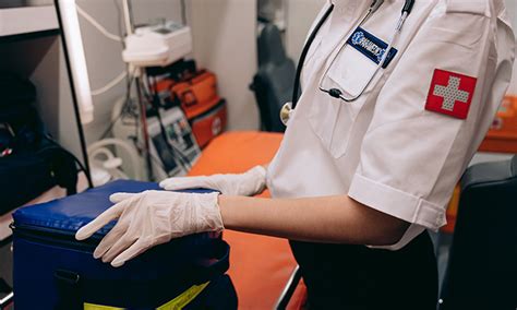 Что должно лежать в сумке у фельдшера? [NOVAMED]