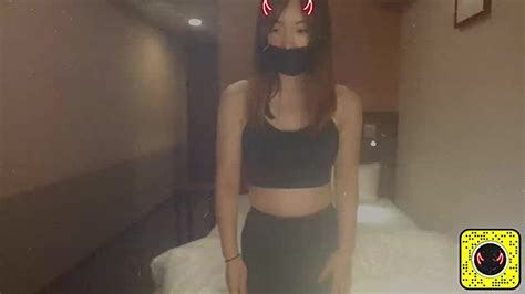 Airi Sss Naked Stripping On Cam For Live Sex Video Chat Gyrls