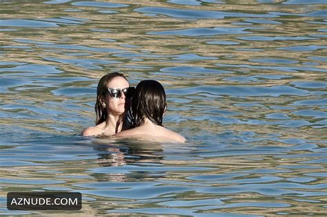 Heidi Klum Sexy And Nude Seen With Tom Kaulitz Kissing And Showing Off Her Hot Boobs In St