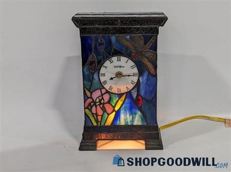 Dale Tiffany Stained Glass Drangonfly Lilly Mattel Clock Nightlight