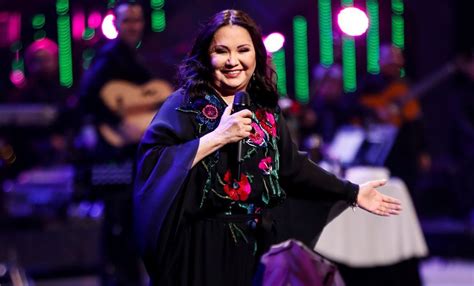 Ana Gabriel Llega Al País Con El Que Hice Un Pacto De Amor