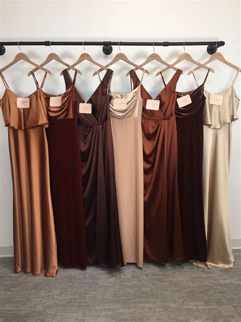 Brown Bridesmaid Dresses Fall Bridesmaids Bridesmaids And Groomsmen