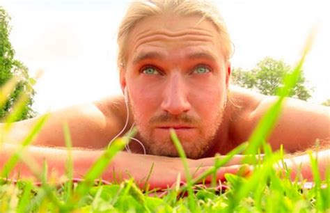 Want To Leave The US This Hot Swede Is Offering Marriage To Any Guy Or Girl With 50 000And He