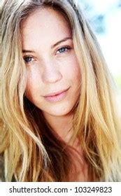 Nude Girl Long Hair Portrait Stock Photo 674906266 Shutterstock