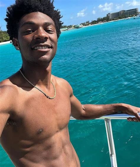 Jonathan Daviss Jonathan Davis Hot Actors Obx