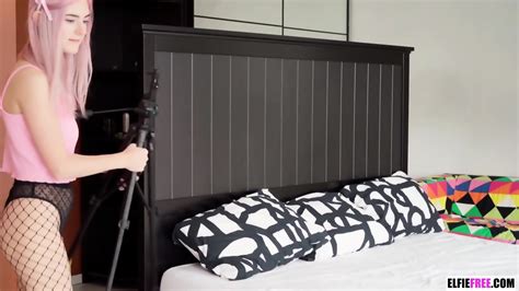 Eva Elfie Perfect Pussy