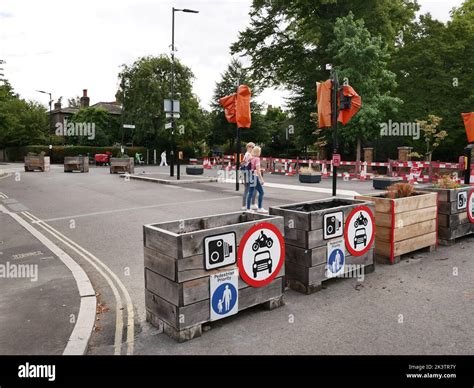 Cierres de carreteras permeables fotografías e imágenes de alta